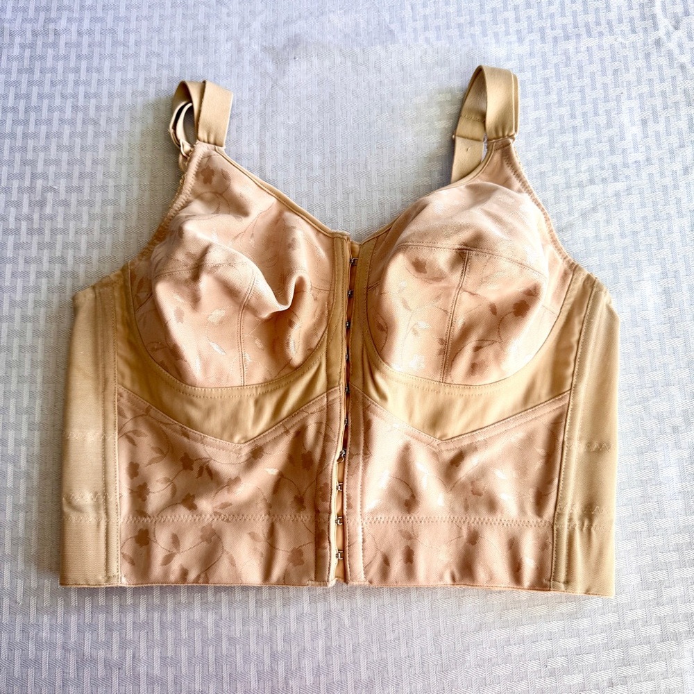 Elila 38D Front‎ Closure Longline Bra Nude Beige Floral Jacquard Supportive